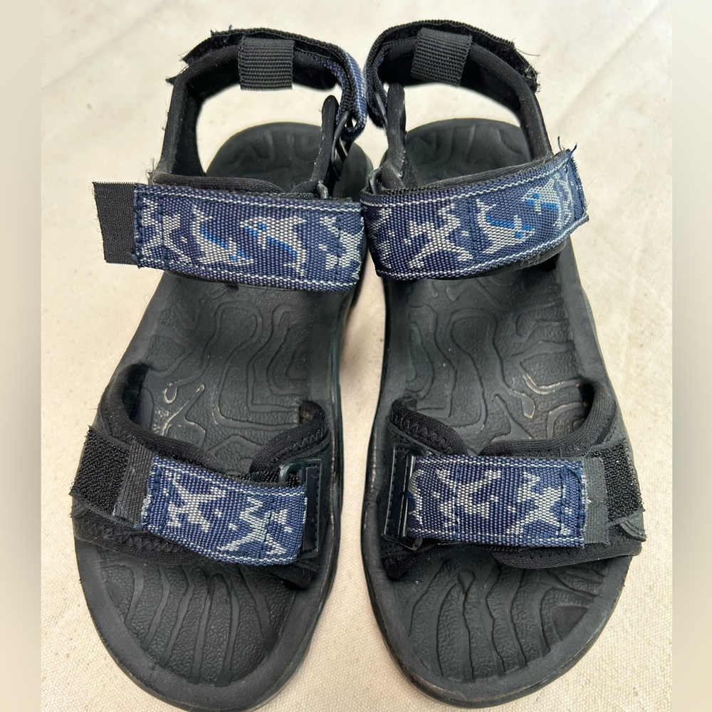 Hiking/water sports sandals. Womens 9s. Black with blue/gray webbing. Adjustable